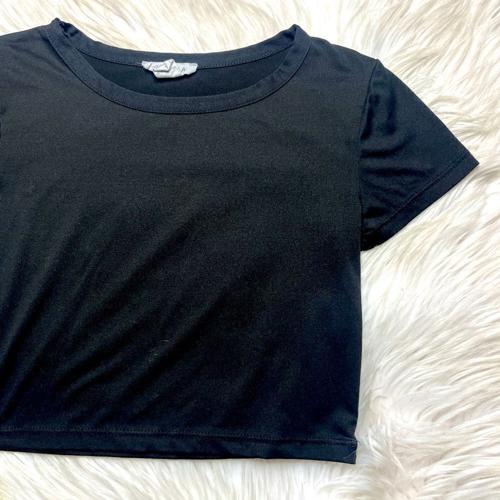 Capella Short Sleeve Crop Top Black Size Small